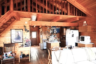 52 Canjilon Dr, Tierra Amarilla, NM 87575