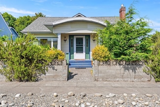 2718 N Alder St, Tacoma, WA 98407
