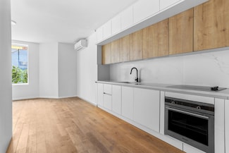 159 E 118th St Unit 1 A, New York, NY 10035