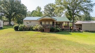 690 Old Rd, Counce, TN 38326