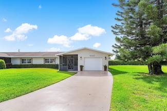 6027 Stanley Ln, Delray Beach, FL 33484