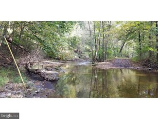 58 Bunker Hill Rd, Ottsville, PA 18942