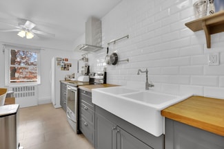 80 Cartright St Unit 2F, Bridgeport, CT 06604