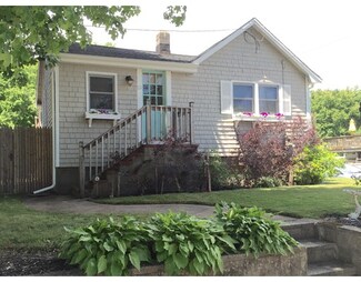 13 Lincoln St, Wareham, MA 02571