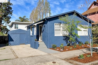 3008 Deakin St, Berkeley, CA 94705