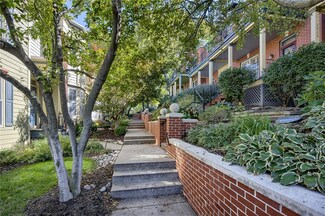 2923 Grand Ave, Kansas City, MO 64108