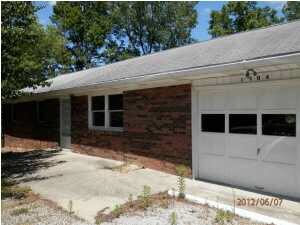 1004 W Iowa St, Holland, IN 47541
