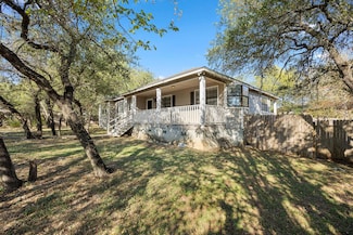 208 S Cougar Ave, Cedar Park, TX 78613