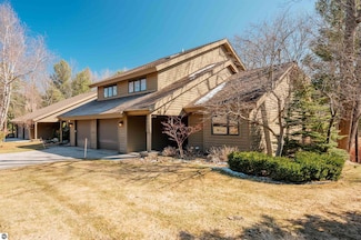 6432 Mission Ridge, Traverse City, MI 49686