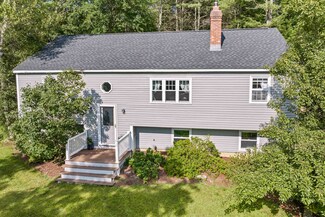 176 Meredith Center Rd, Meredith, NH 03253