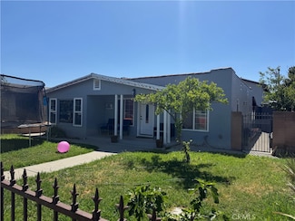 841 S Philadelphia St, Anaheim, CA 92805