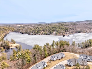 35 Collins Landing Rd, Weare, NH 03281