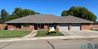 907 Escalante Rd, Roswell, NM 88201