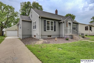321 W 9th St, North Bend, NE 68649