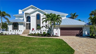 5615 Natoma Dr, Fort Myers, FL 33919