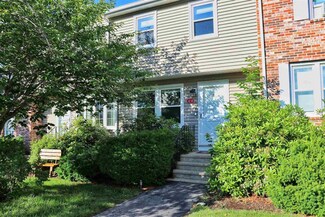 4 Snowberry Ln Unit 8, Goffstown, NH 03045
