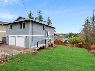 2294 Long St, West Linn, OR 97068