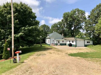 5708 State Road 80, Highland, WI 53543
