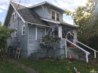 1460 Church St NE, Salem, OR 97301