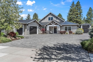 21080 Avery Ln, Bend, OR 97701