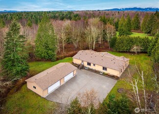 22372 Nita Ln, Sedro Woolley, WA 98284