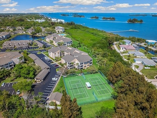 6165 S Mirror Lake Dr Unit 106, Sebastian, FL 32958