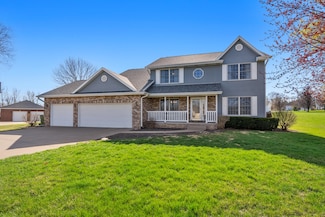2766 Oak Dr, Muscatine, IA 52761
