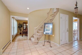 101 Ottawa Rd S, Marlboro, NJ 07746