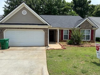 2863 Hillvale Cove Dr, Lithonia, GA 30058