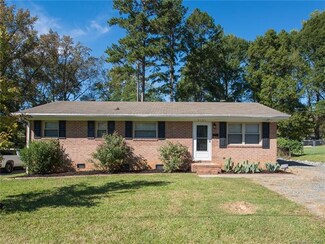 4101 Malta Place, Charlotte, NC 28215