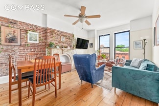 418 7th Ave Unit 4, New York, NY 11215