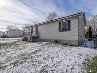 4235 Avenue D, Frenchtown Charter Township, MI 48166