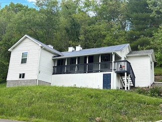 934 Greasy Creek Rd, Wytheville, VA 24382