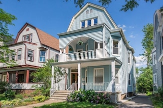 207 Hillside Ave, Glen Ridge, NJ 07028