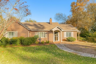 2920 Ozark Rd, Chattanooga, TN 37415