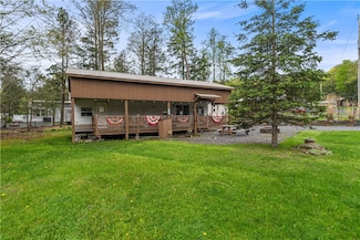 126 Sunflower Ln, Flinton, PA 16640