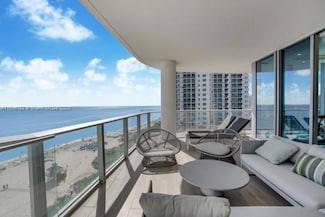 17475 Collins Ave Unit 602, Sunny Isles Beach, FL 33160