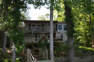 2614 Lake Rd, Ridgeway, SC 29130