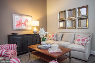 7 N Calvert St Unit STUDIO, Baltimore, MD 21202