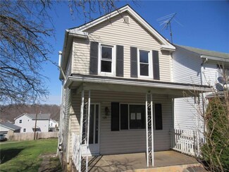 526 5th St, Smithton, PA 15479