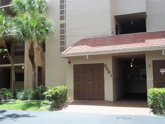 9501 Seagrape Dr Unit 402, Davie, FL 33324