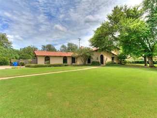 2000 Morgan Dr, Norman, OK 73069