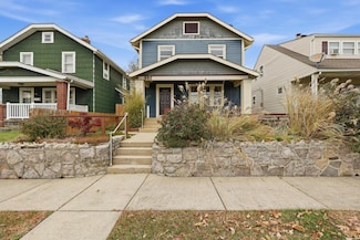 882 Gibbard Ave, Columbus, OH 43201