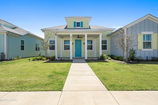9017 Parrot Place, Grande Pointe, FL 32413