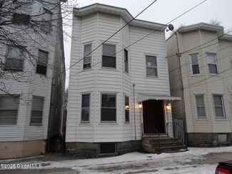 698 State St, Albany, NY 12203