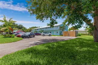 644 SW Cleveland Ave Unit 6, Stuart, FL 34994