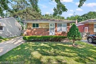 18285 Robert St, Melvindale, MI 48122