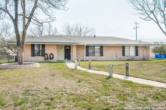 3402 Chateau Dr, San Antonio, TX 78219