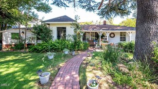 13223 Bloomfield St, Sherman Oaks, CA 91423