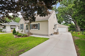 3925 Alabama Ave S, Saint Louis Park, MN 55416